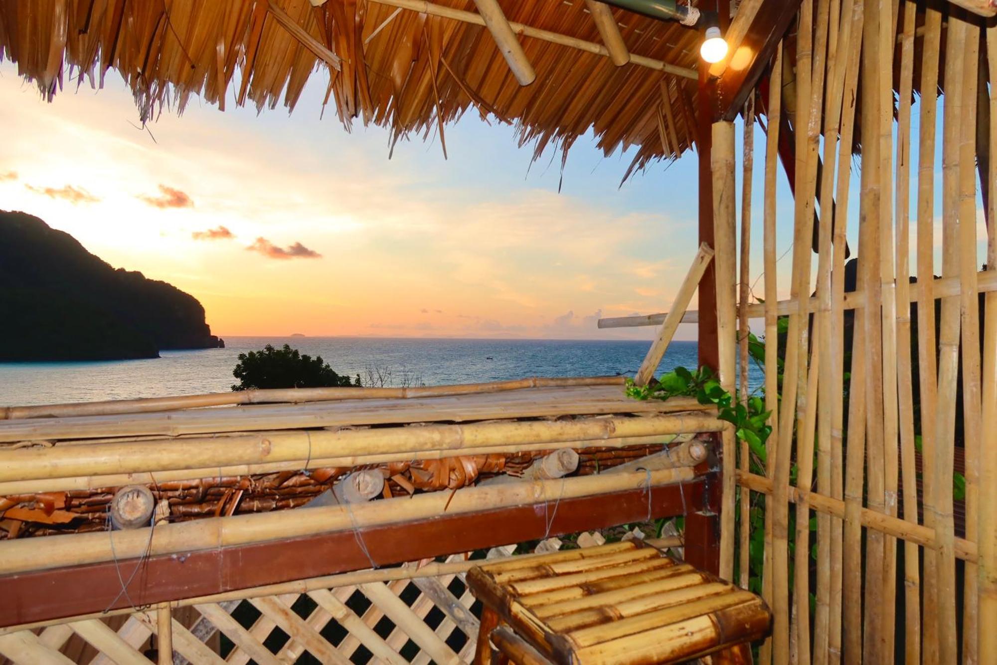Phi Phi Sea Sky Resort Exterior photo