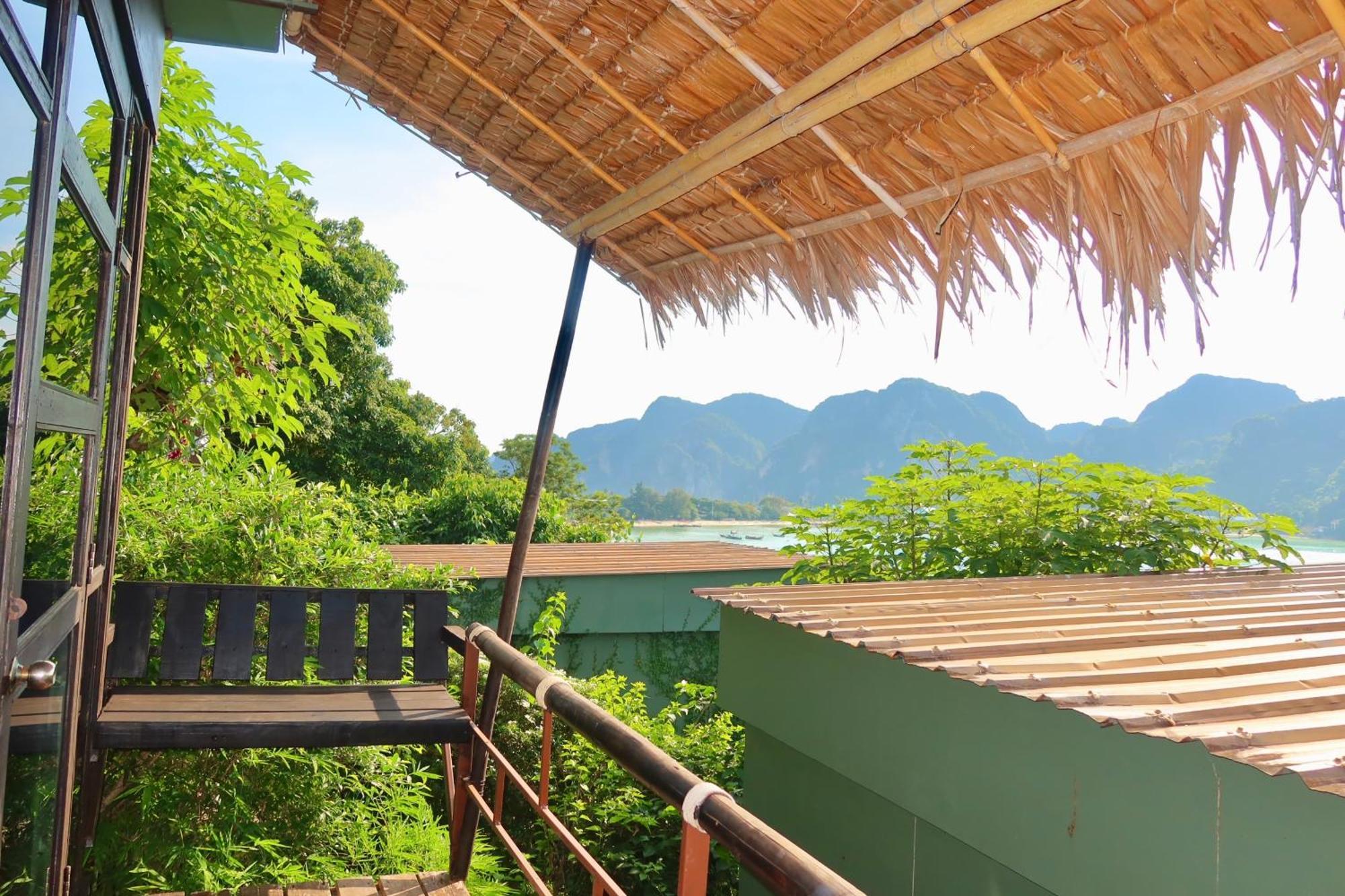 Phi Phi Sea Sky Resort Exterior photo